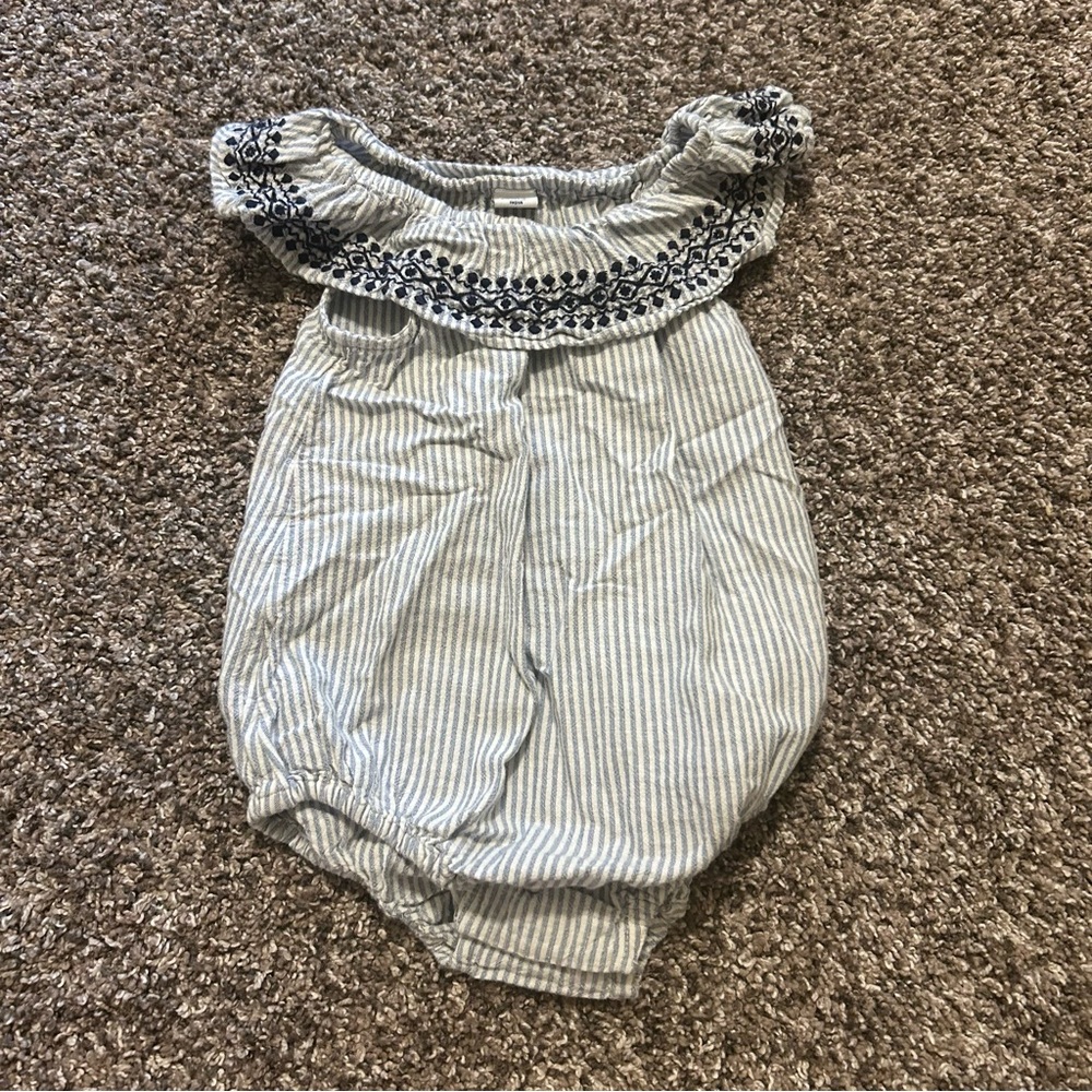 Old Navy 12-18 month baby toddler girls blue striped embroidered collar bodysuit